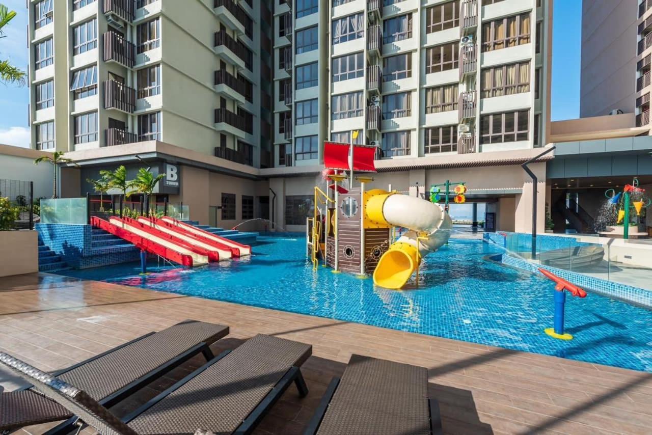 New Bali Residence Seaview L 8 Pax L Kids Friendly L Water Theme Park L 5Mins To Jonker L Kids Slide ملقا المظهر الخارجي الصورة